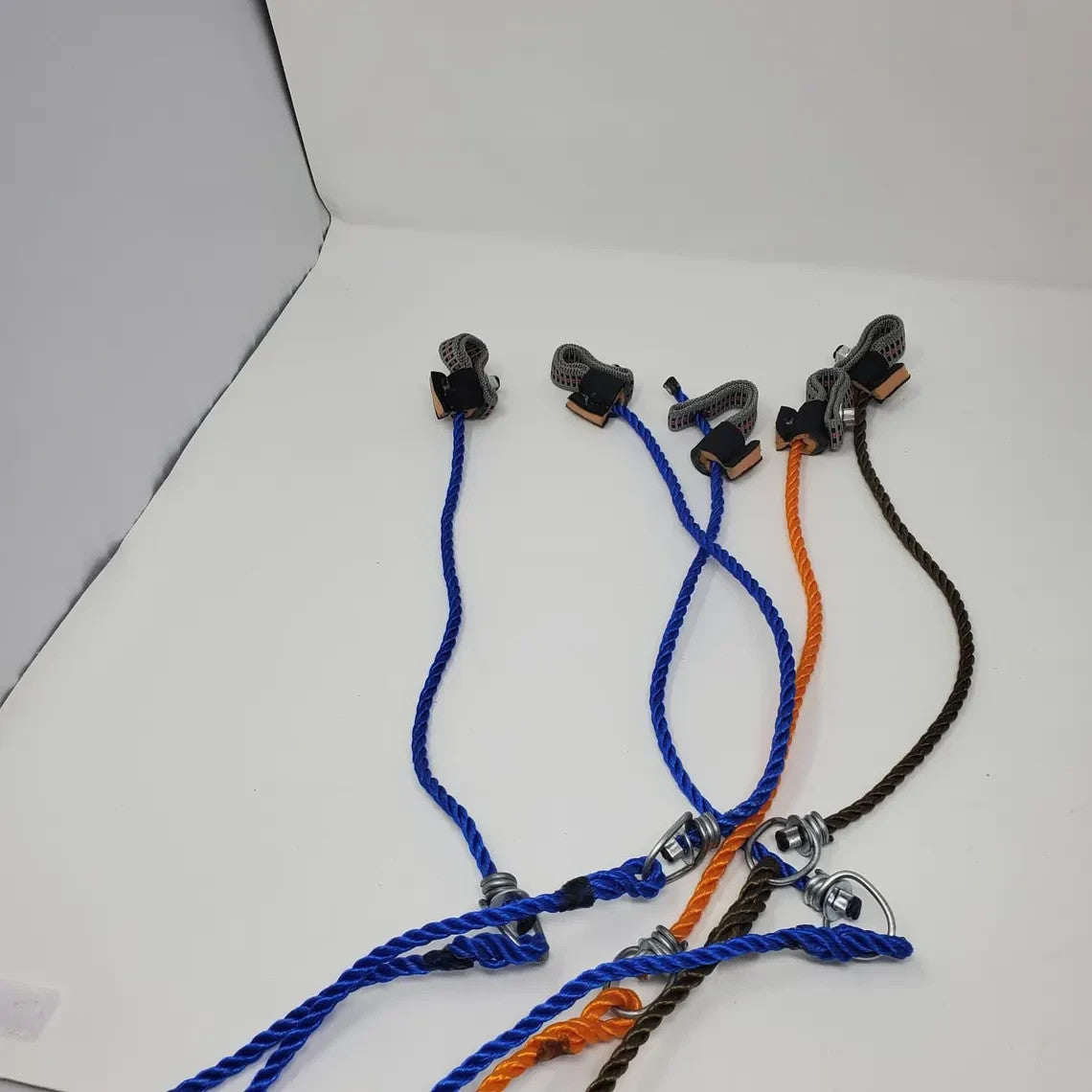 5 Tie Cords Calzas Poultry Botanas Chicken Gallos #12 (6mm x 7ft) Secure Clamp