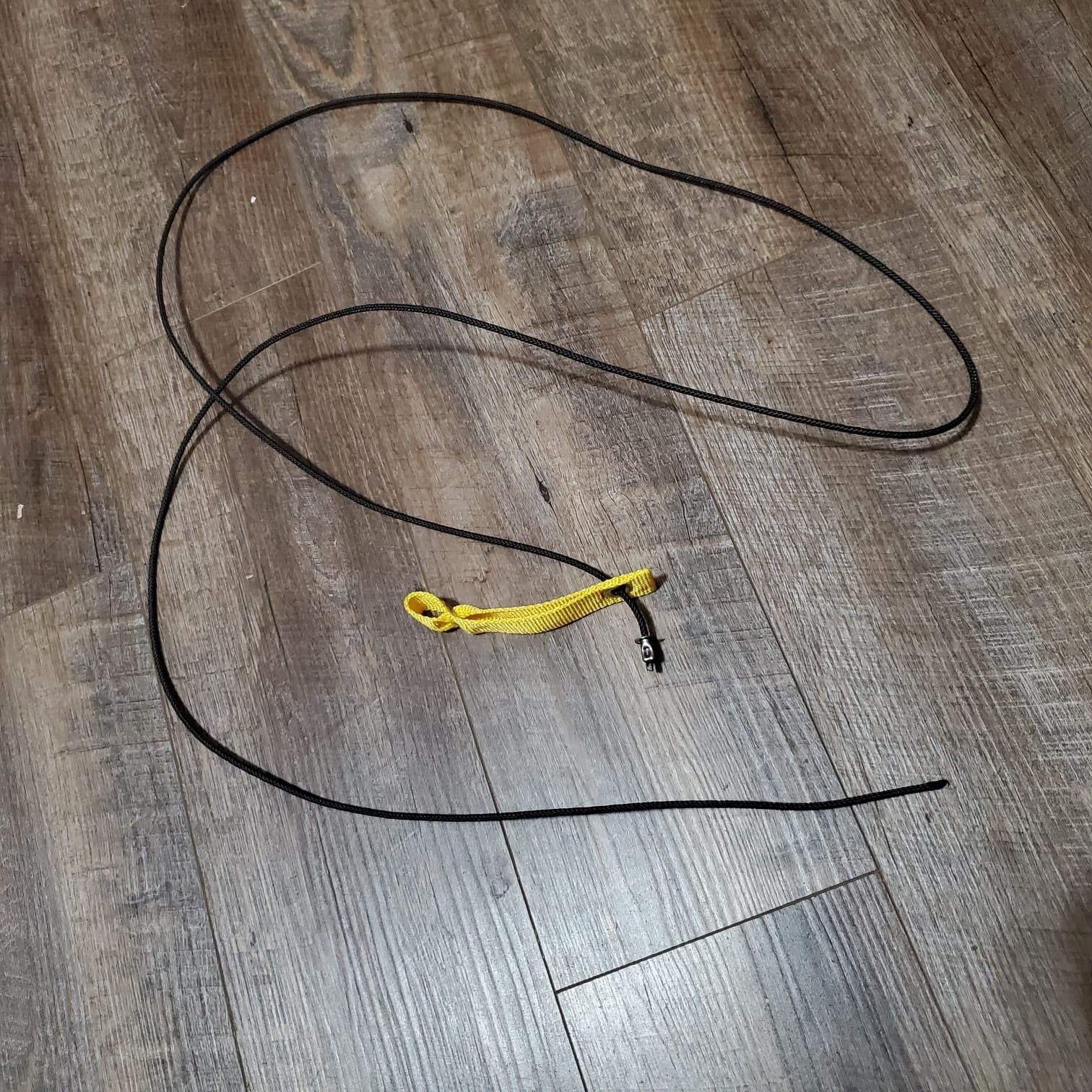 Doubled Nylon hitch on nylon cord - plain ends ~8 for Roosters gallo