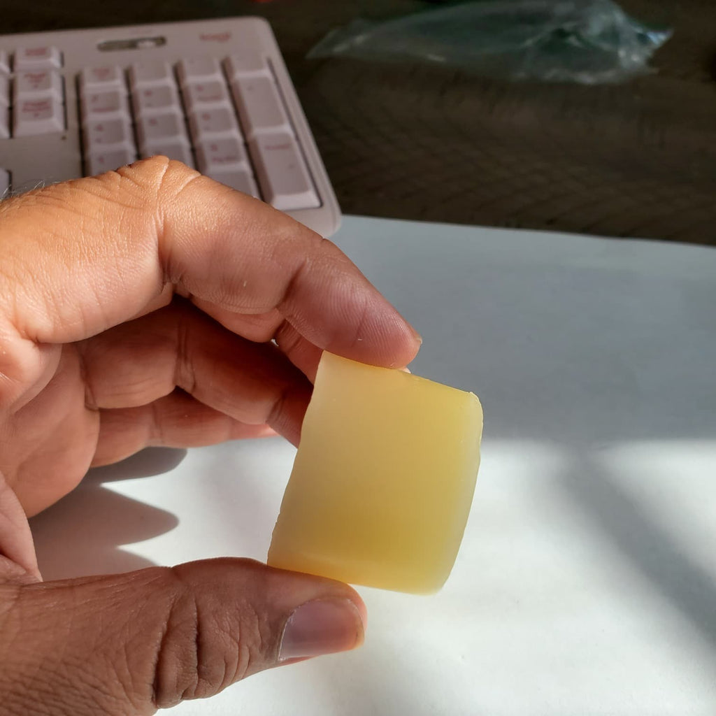 Bees Wax 1oz Sticky Bees Wax 1 ounce chunk gallo rooster