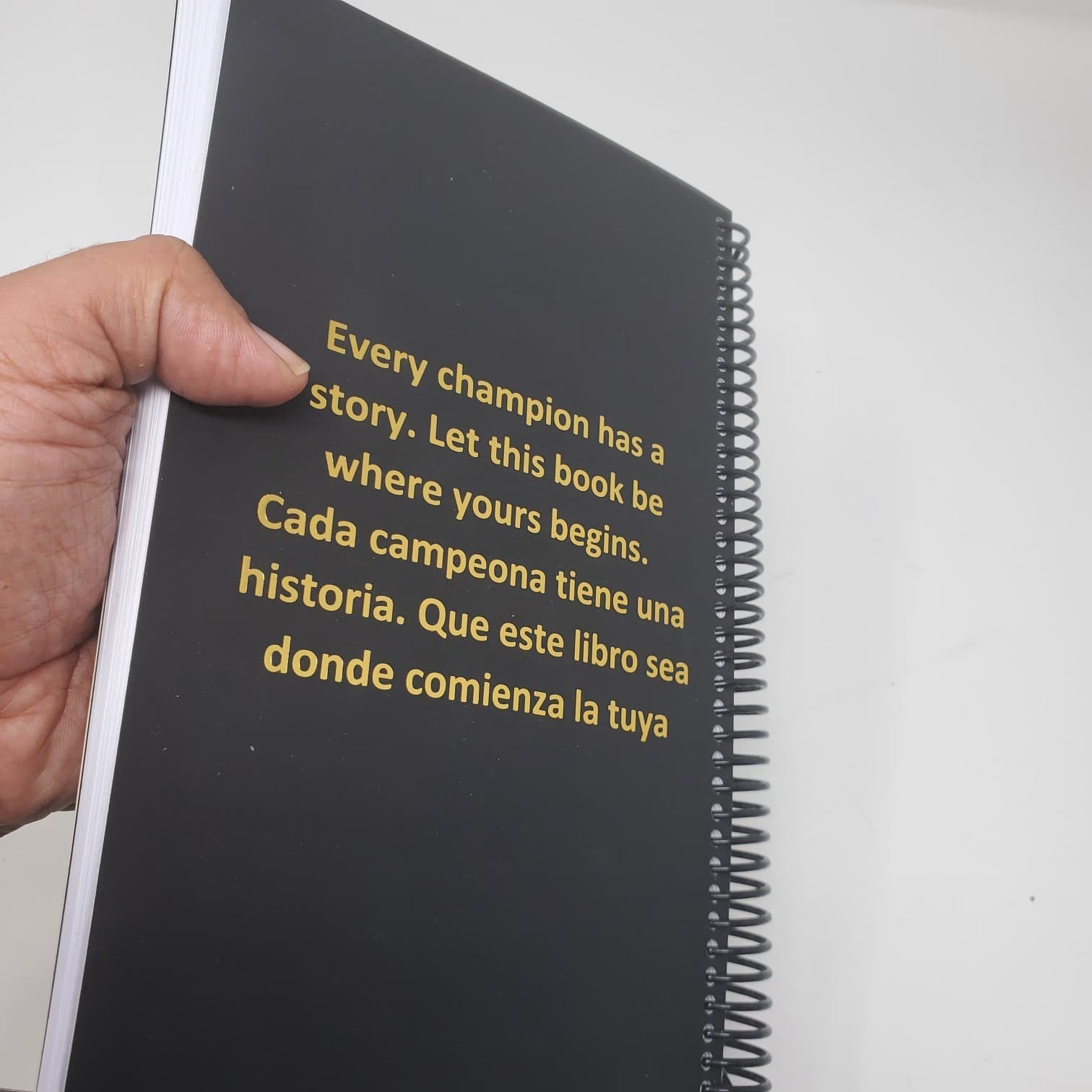 Poultry Breeder Record Book / Registro de Criador de Aves | 42 Sheets Log Book