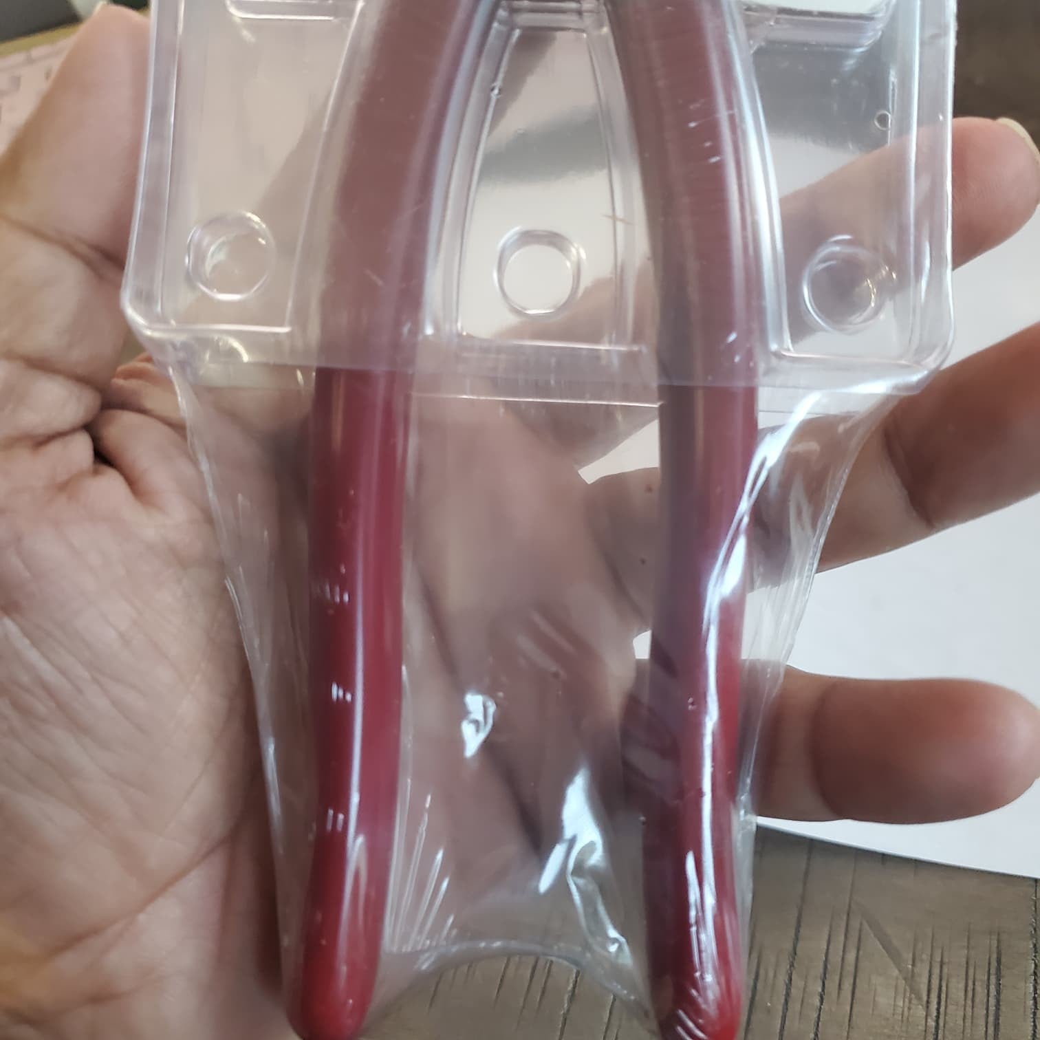 Klein Crimp Tool for Nylon Cord Crimp Caps #1006 Gallo gallo roosters