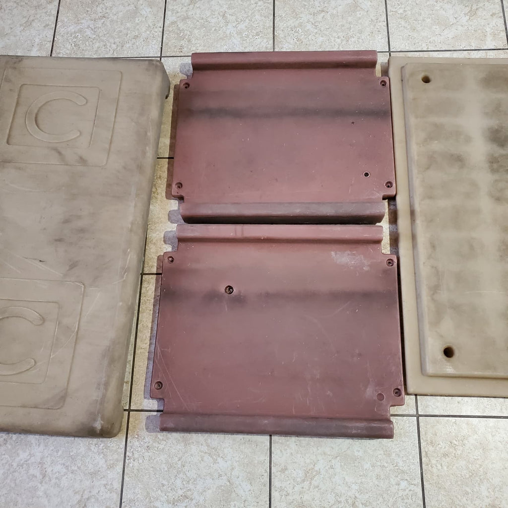 Slow Feeder Saver for Horses Save wasted feed   Slows down the animal’s feeding