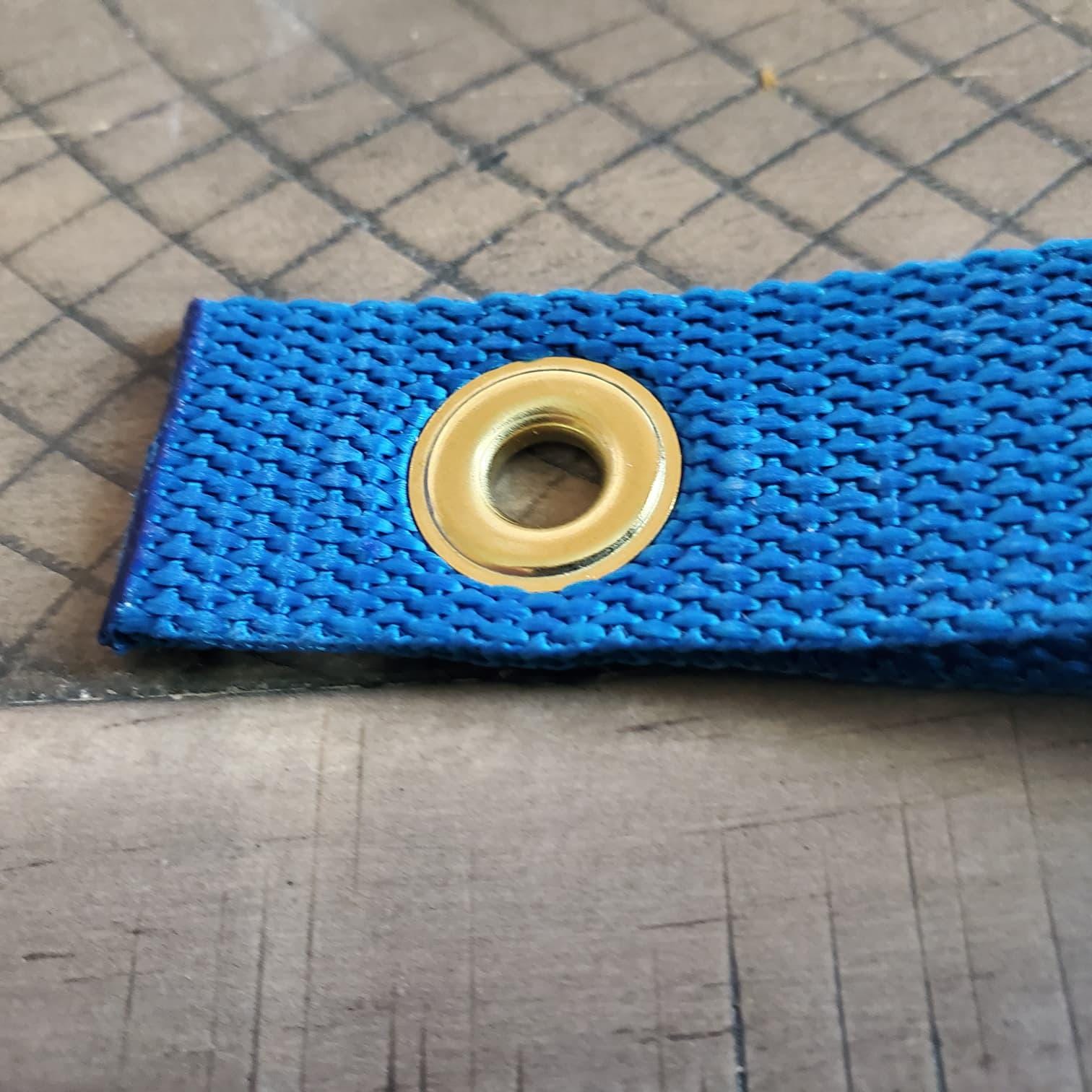 Poultry Game Bird Nylon Hitches Doubled Non Cinching Type  with Gold Eyelets 1" Polypropylene Webbing Easy to Use