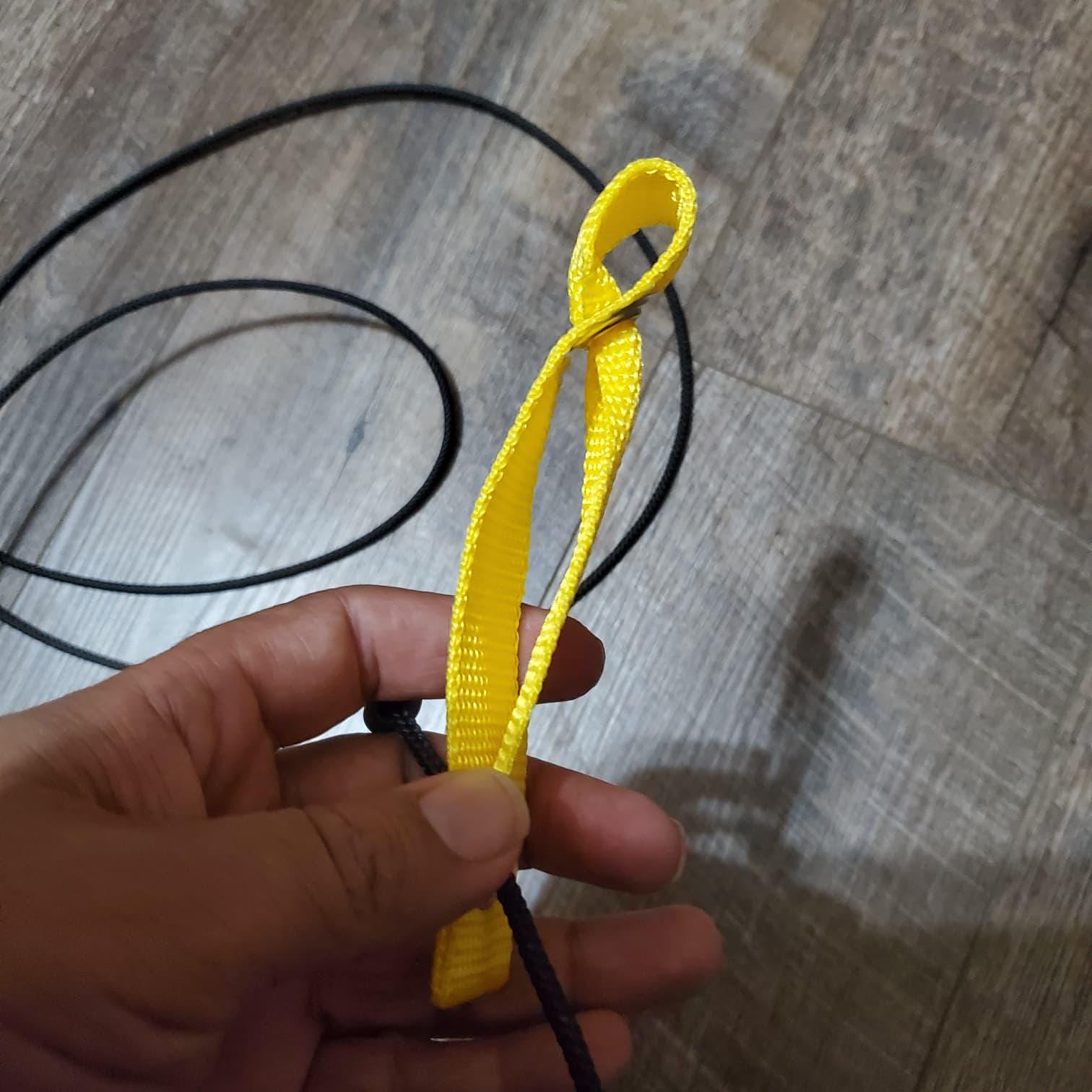 8 ft Doubled Nylon Hitch Cord with Metal Swivels  Gamefowl & Rooster Handling Tie • Poultry Lead Cord