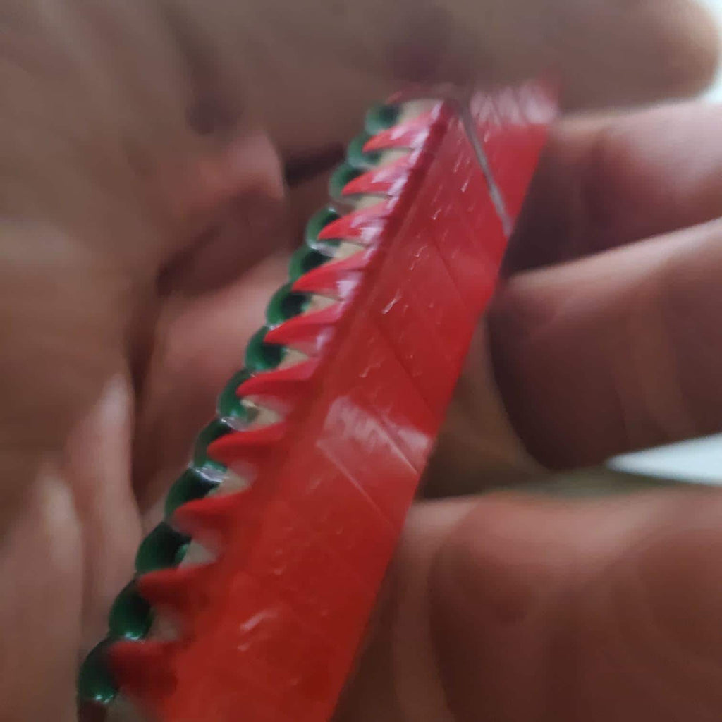 Red Jiffy Wing Bands Style 893 – 100 Poultry ID Bands • Gamefowl & Rooster Wing Tags • Easy One-Step Application