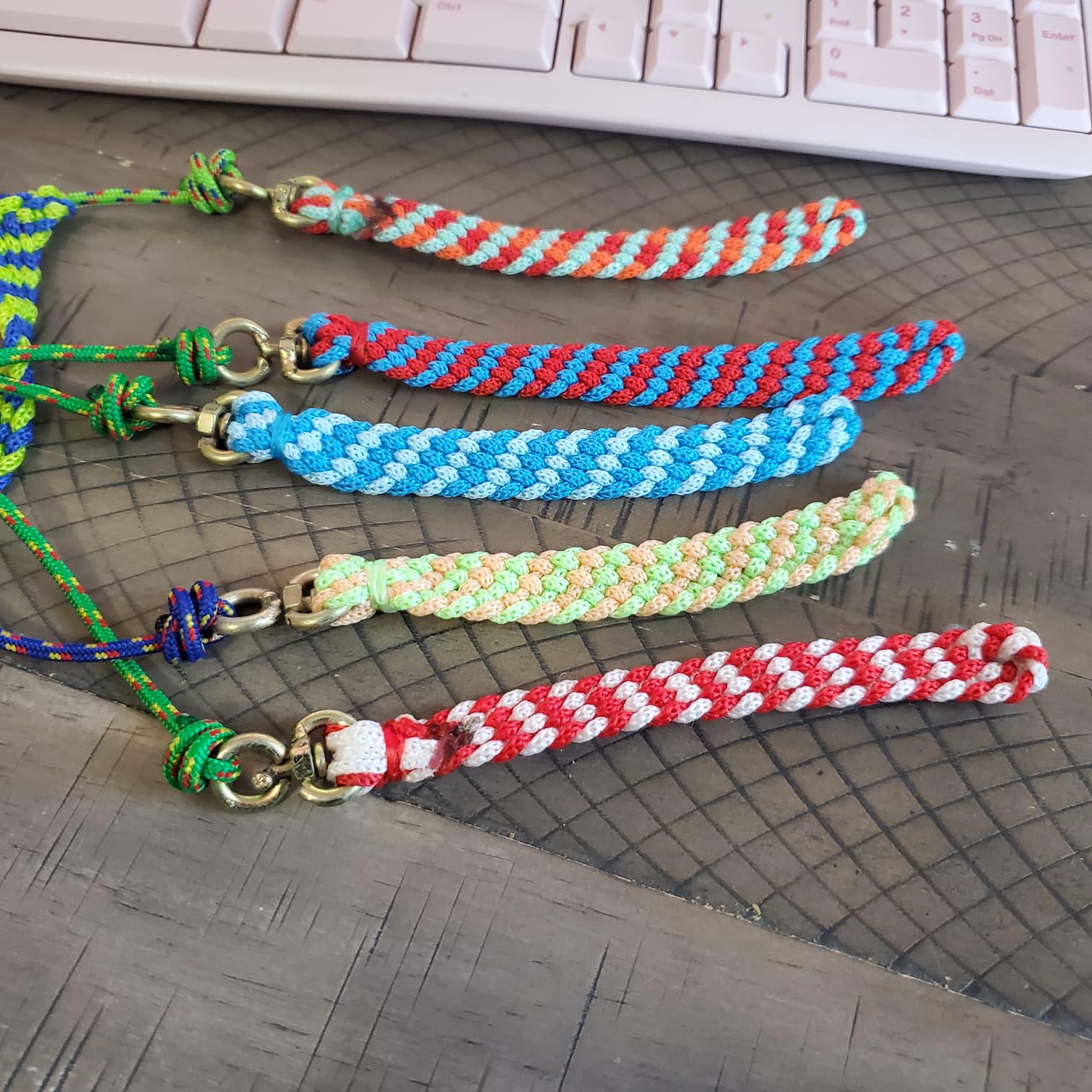 Tie Cords Calzas Poultry Botanas – 117 cm Adjustable Animal Tie Cords (5/10/20/50 Pack) • Chicken & Gallo Handling Tool