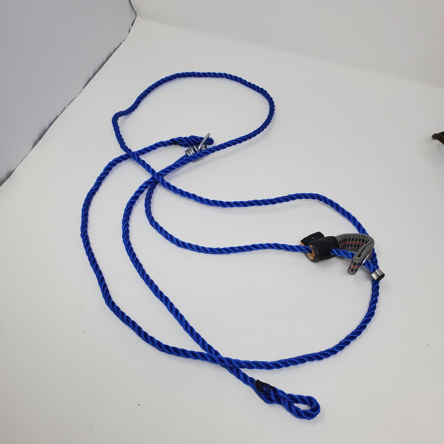 Heavy Duty Gamefowl Rooster Tie Cord #12 (6mm x 7ft) – Durable Poultry Tether Line with Secure Clamp & Swivel Ring